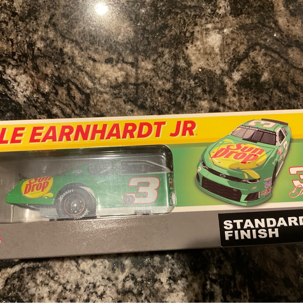 🏁 Dale Earnhardt Jr. AUTOGRAPHED #3 Sun Drop 🏁